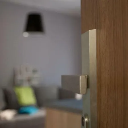 Poznańska 1 * Poznań