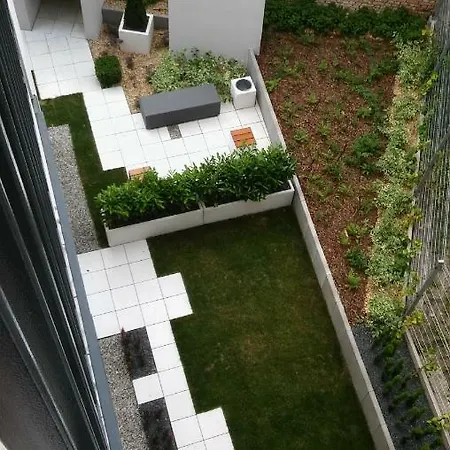 Poznańska 1 * Poznań